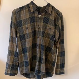 Patagonia Organic Cotton Button Down Plaid Shirt